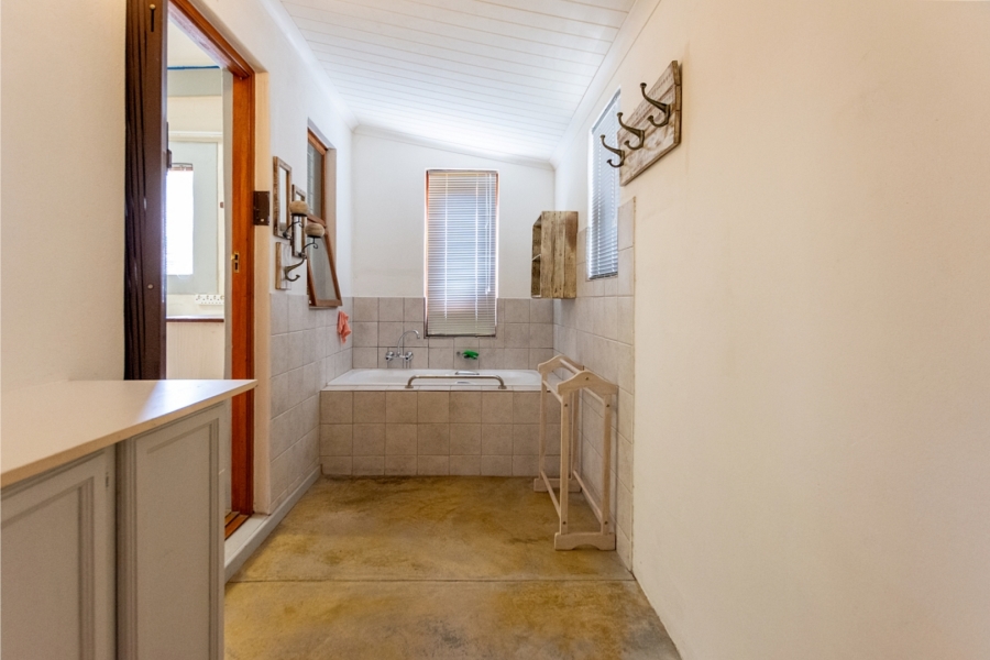 4 Bedroom Property for Sale in Laaiplek Western Cape